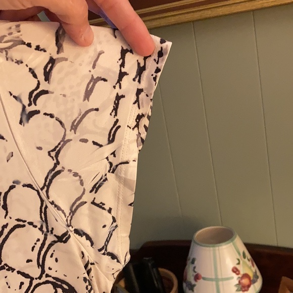 Apt. 9 unique black and white pattern top with embellishments M - Picture 13 of 14